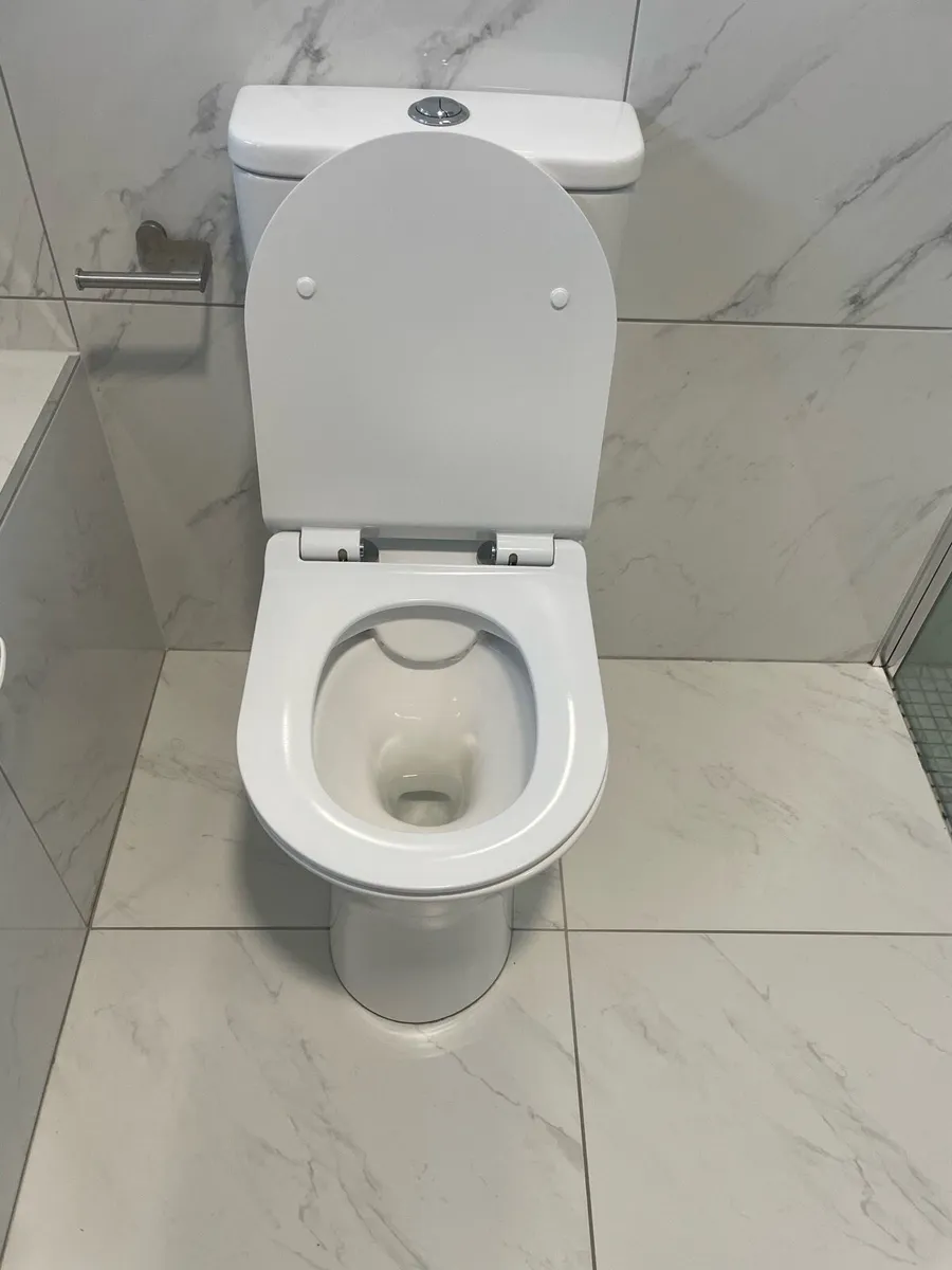 Toilet - Image 2