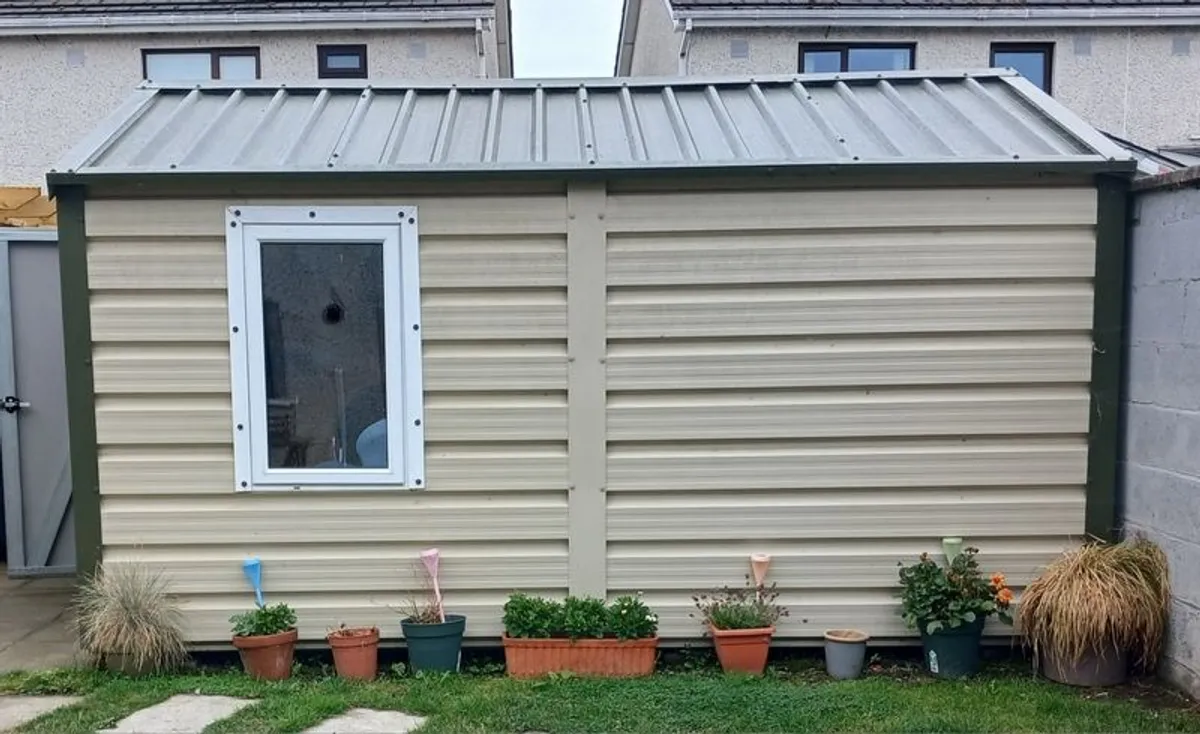 Adman shed - Image 1