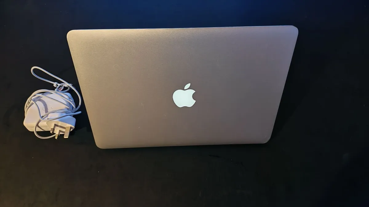 Macbook Air 13" 2014 A1466 | New Battery | I5 | - Image 1