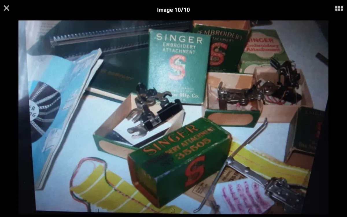 SINGER 221K 222K SEWING MACHINE EXTRAS RARE - Image 1