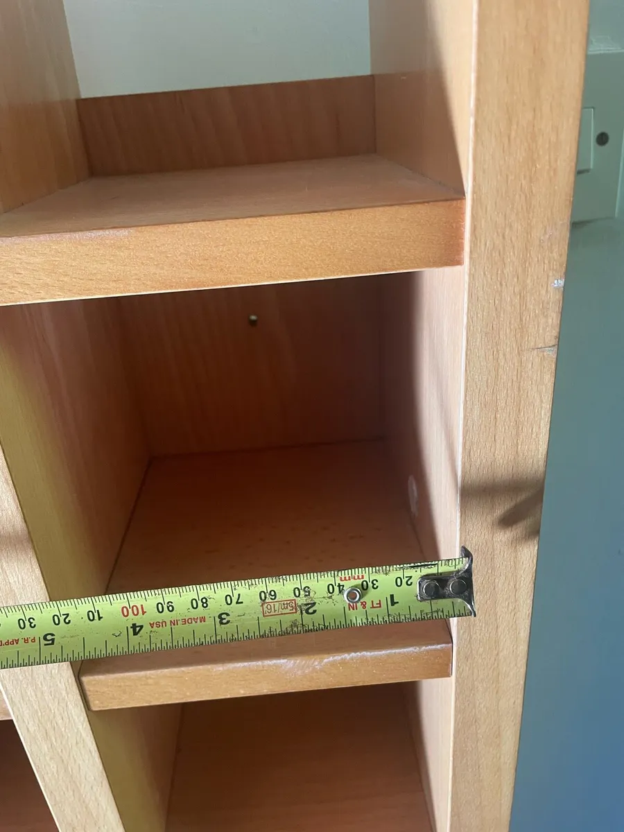 Solid oak display - Image 4