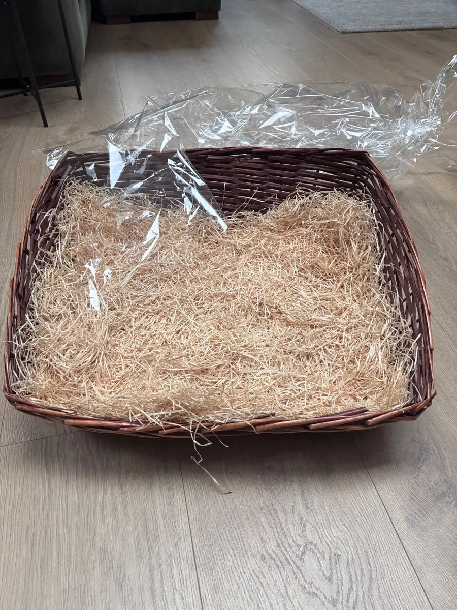 Hamper basket - Image 1