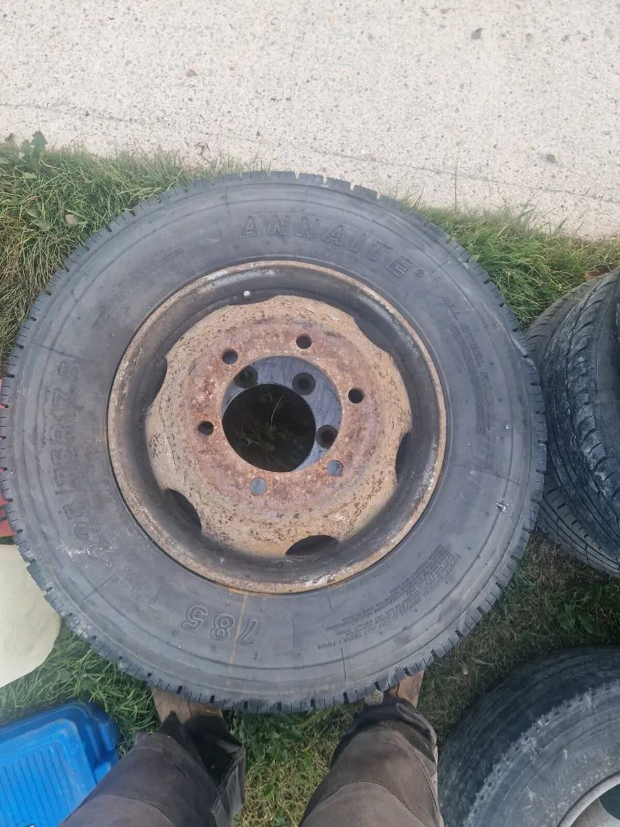 Tyres - Image 2