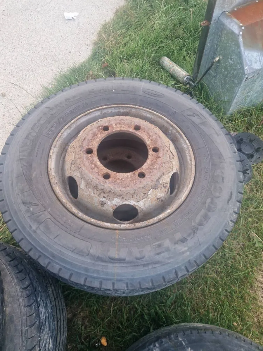 Tyres - Image 3