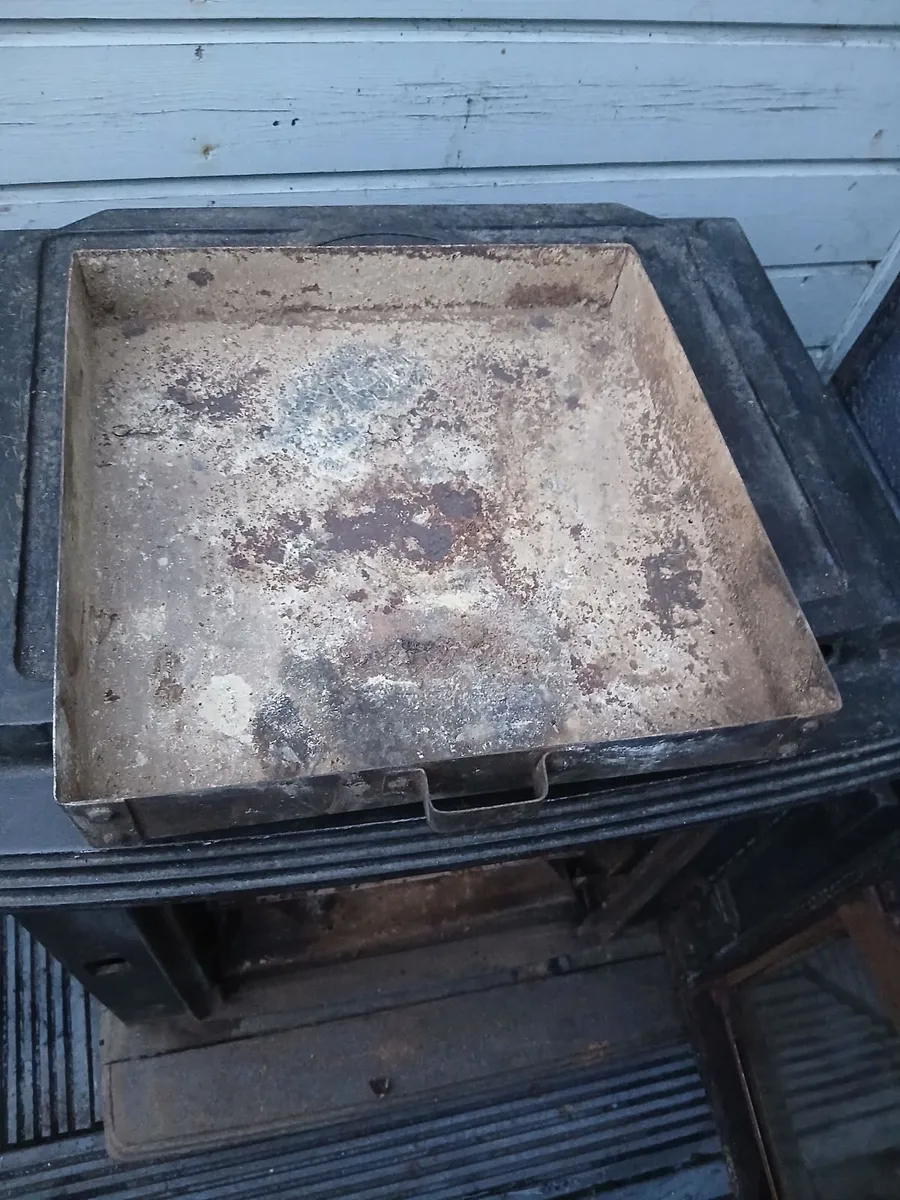 Stove - Image 4