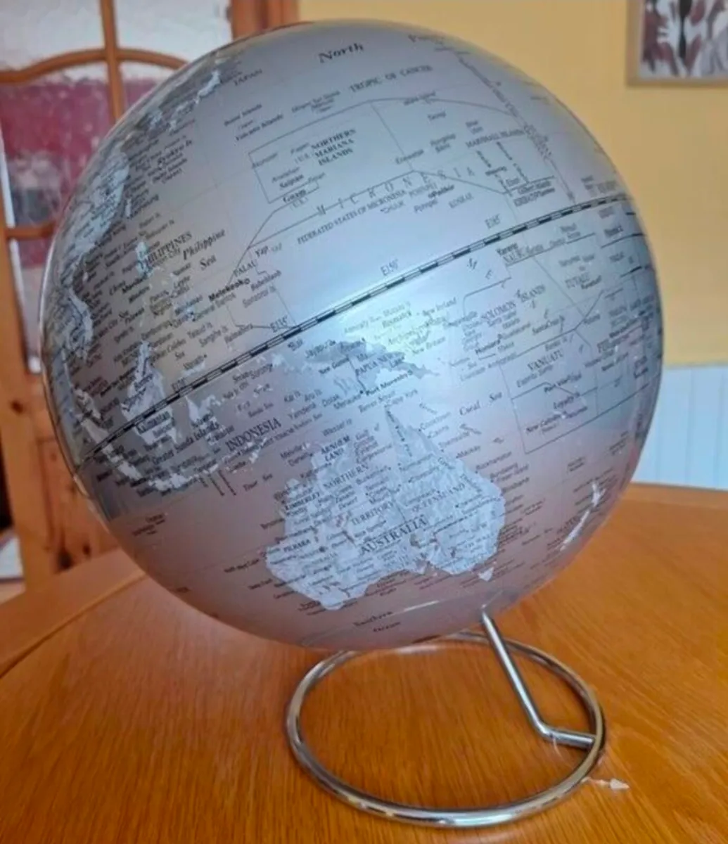 World Globe - Image 2