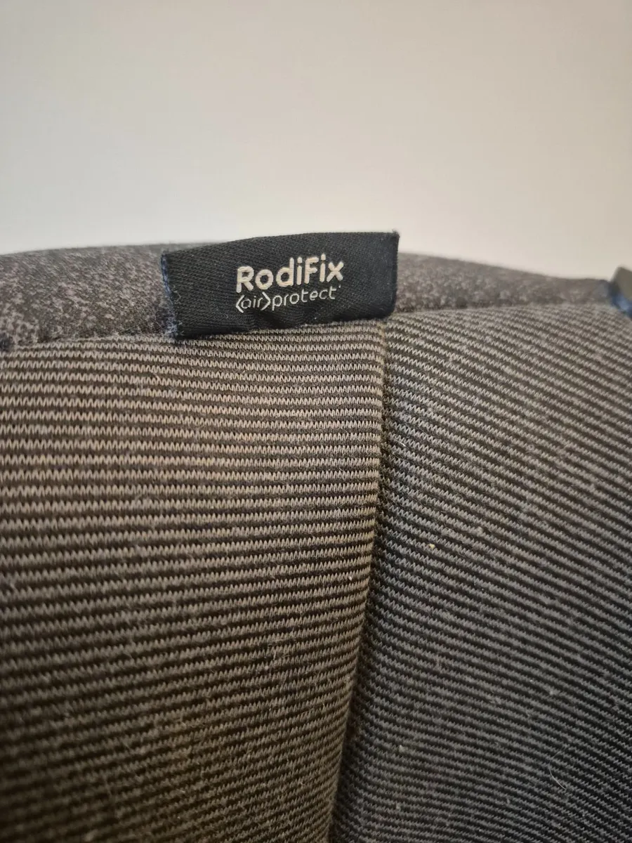 Rodifix car seat - Image 2