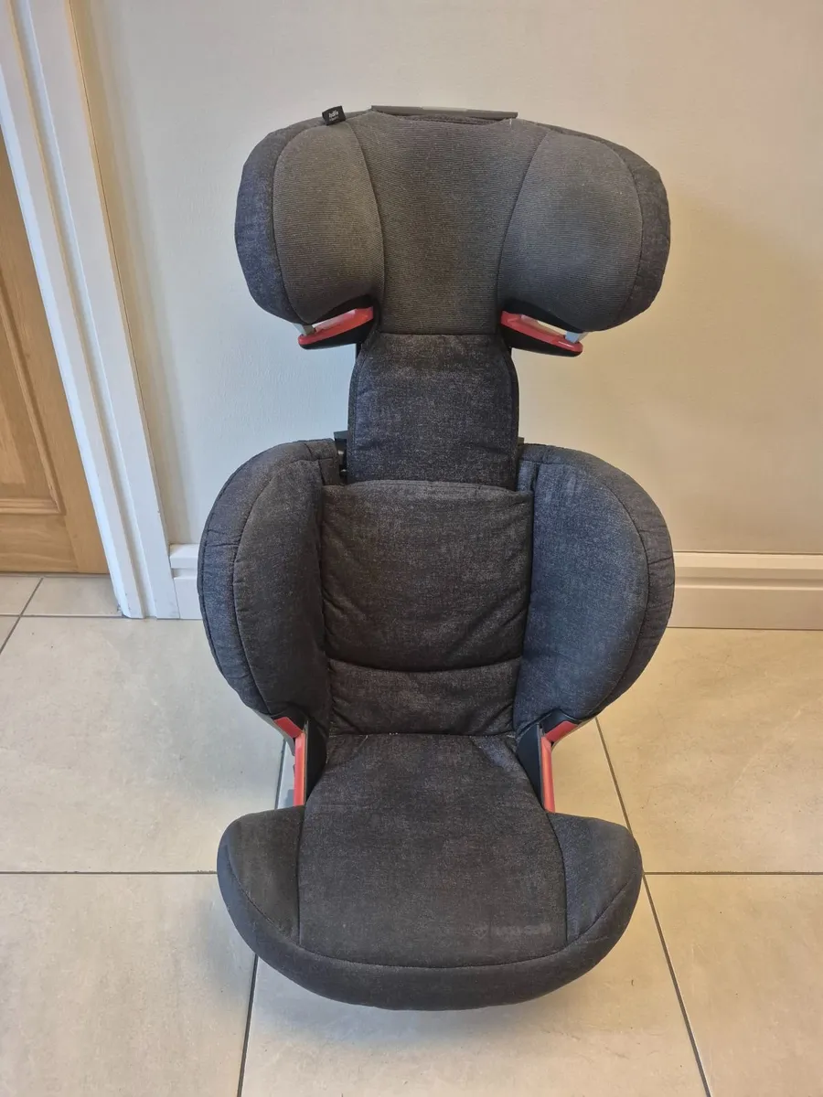 Rodifix car seat - Image 1