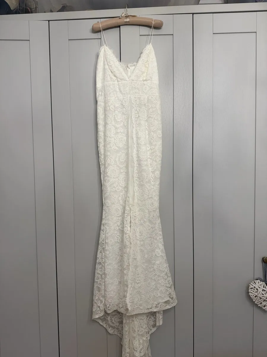 Gorgeous wedding dress - Image 3