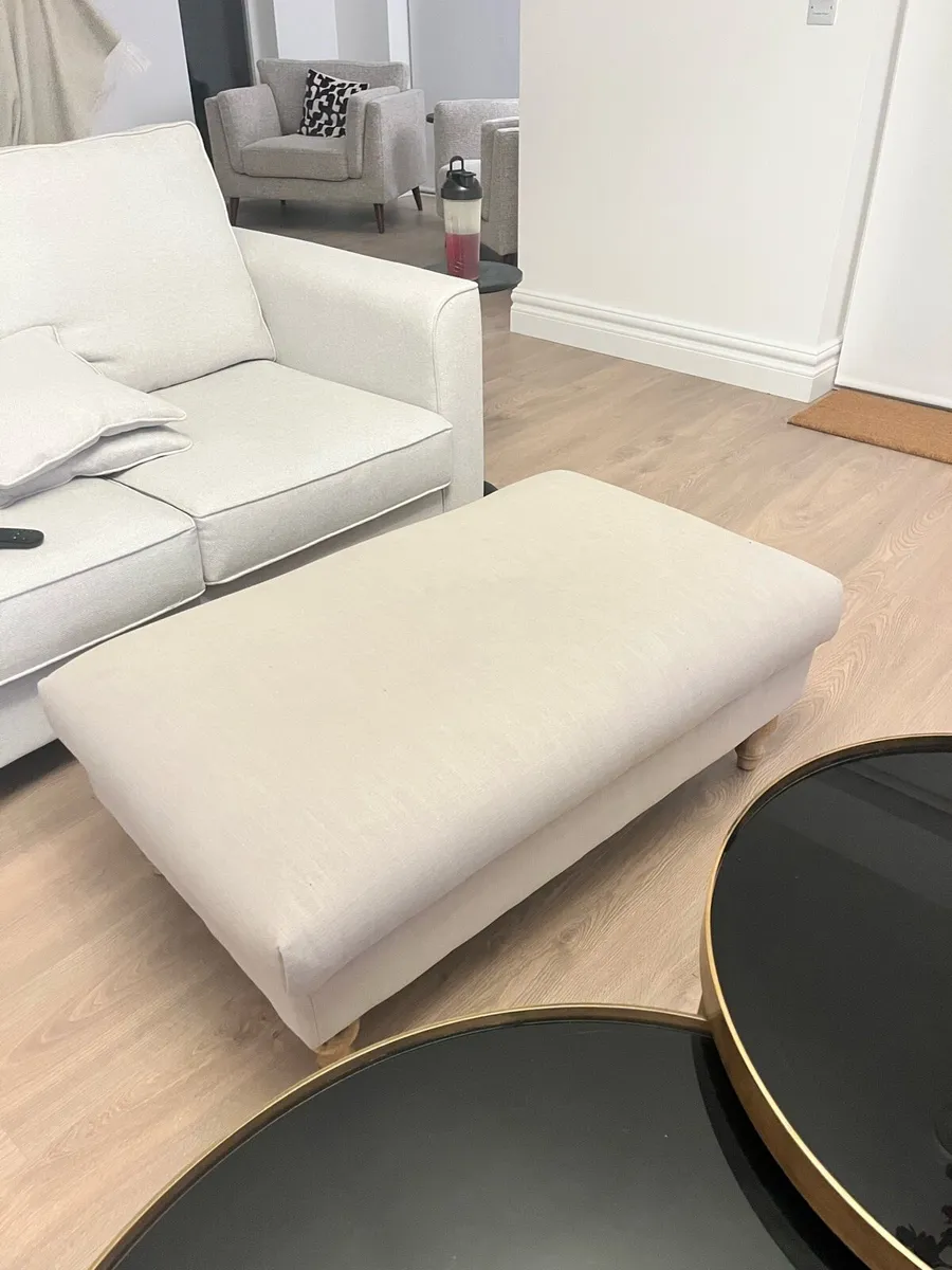 Large footstool - Image 2