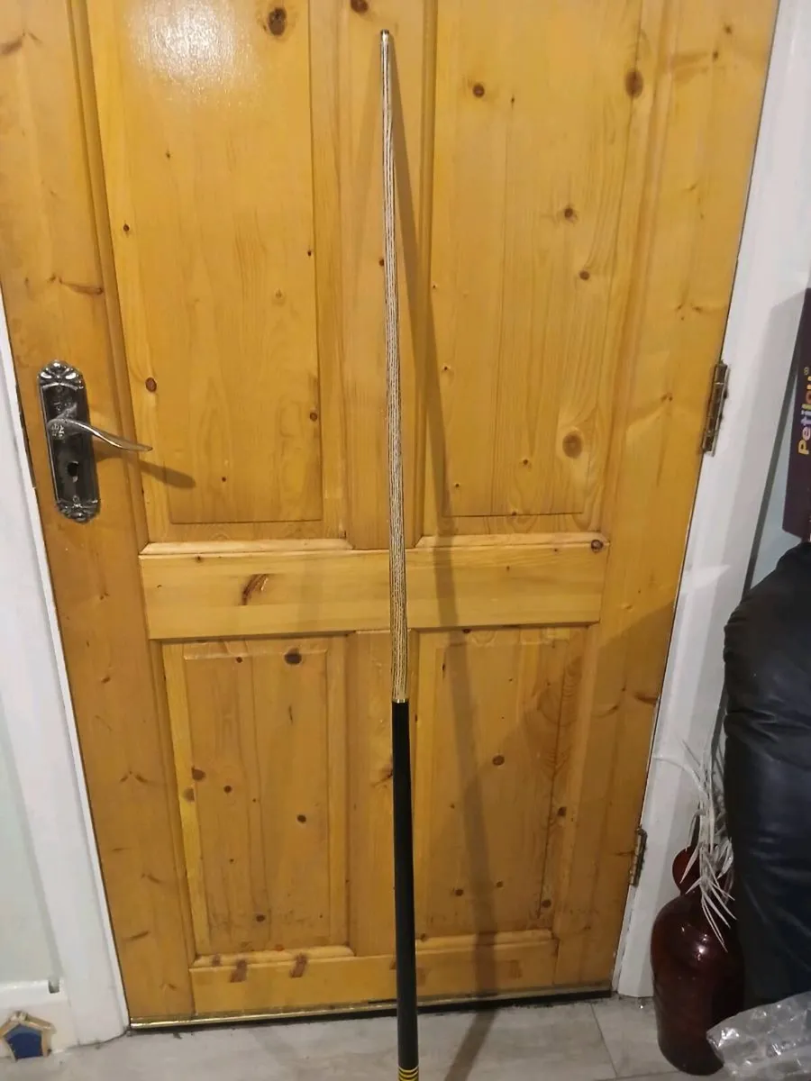 2-piece Pool cue - Image 1