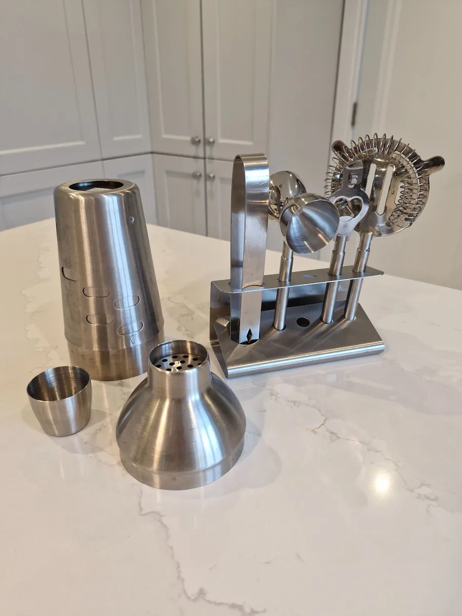 Stainless steel cocktail bartending set,