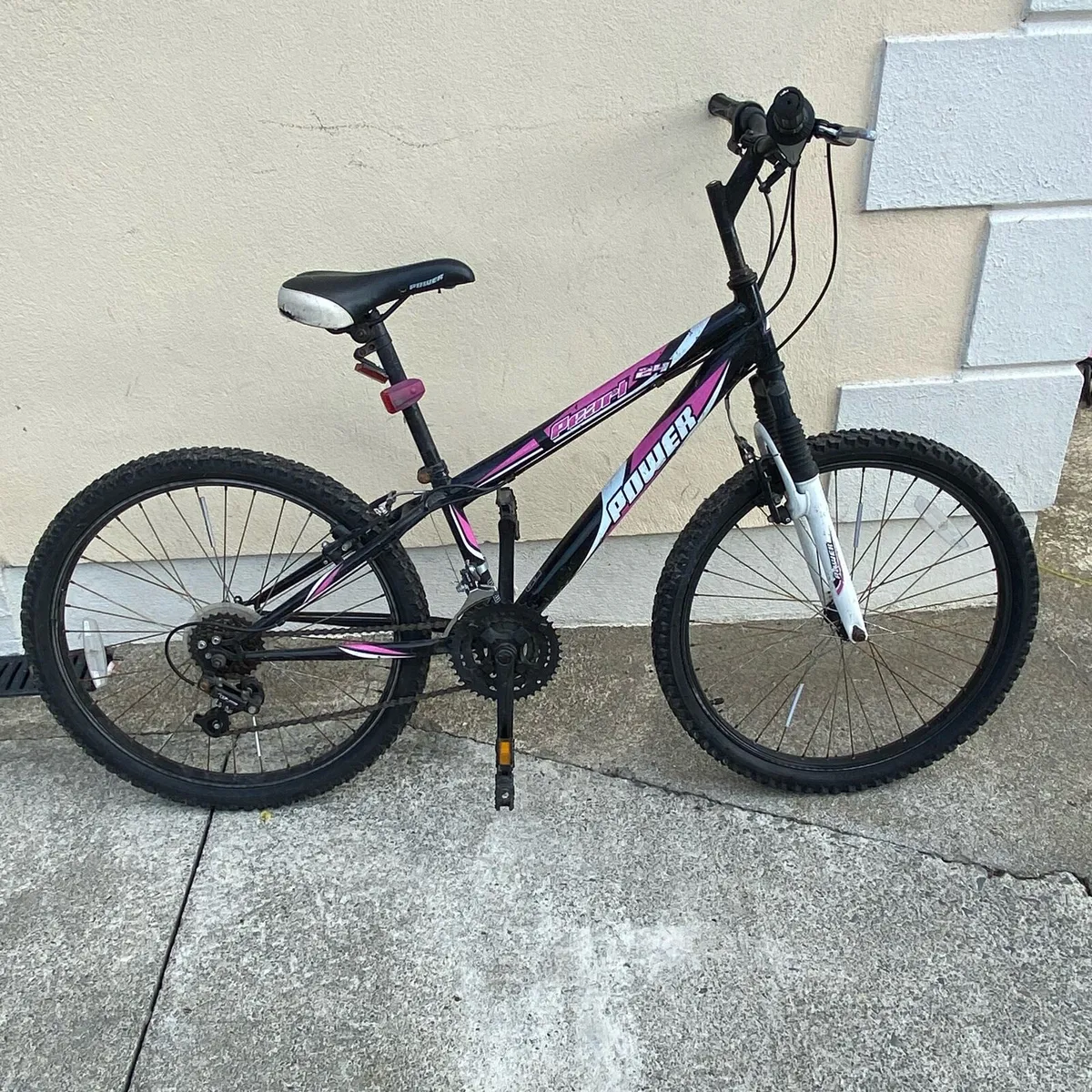 Girls 24 inch Kids Mountain Bike - Image 2