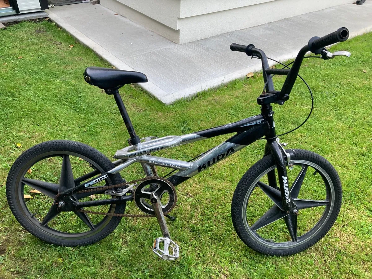Kids bike - Image 3