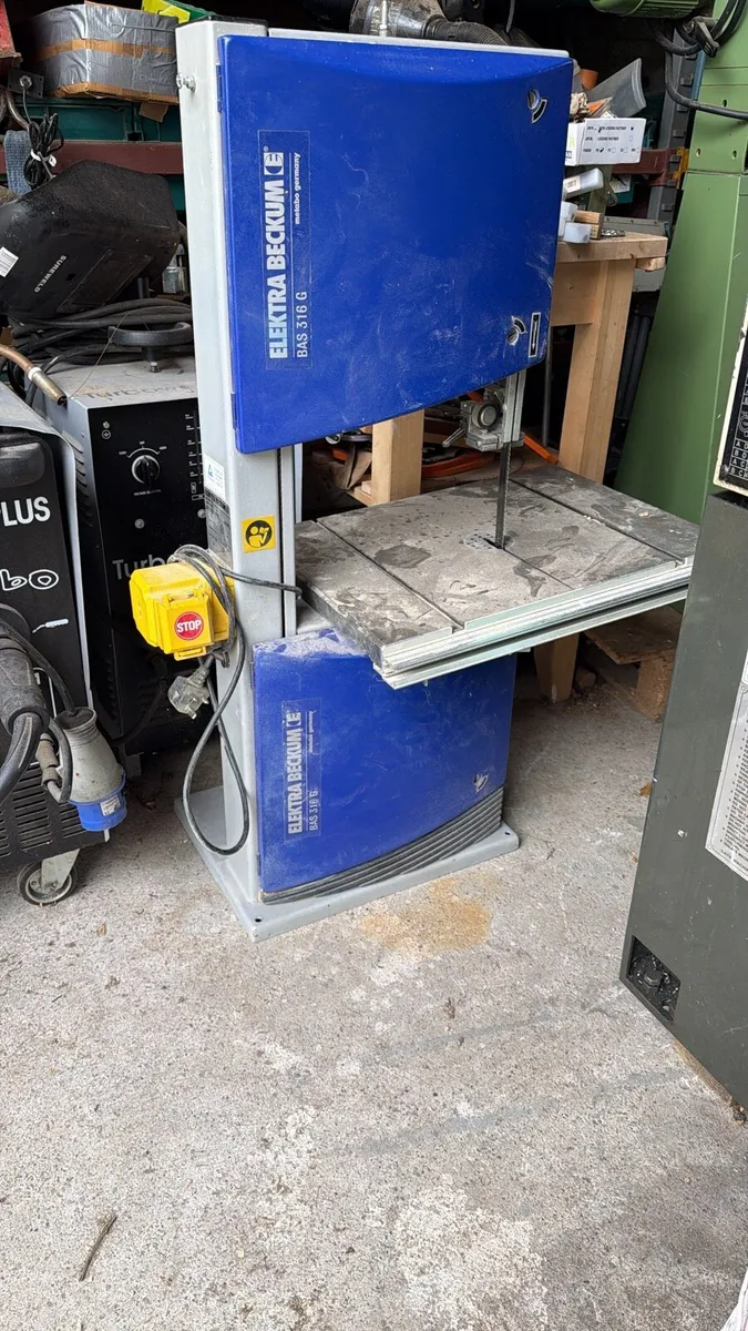 Ex school bandsaws single phase - Image 2