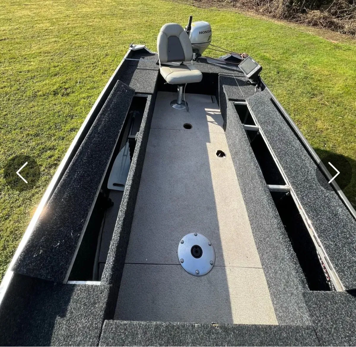 Fishing boat - Image 2
