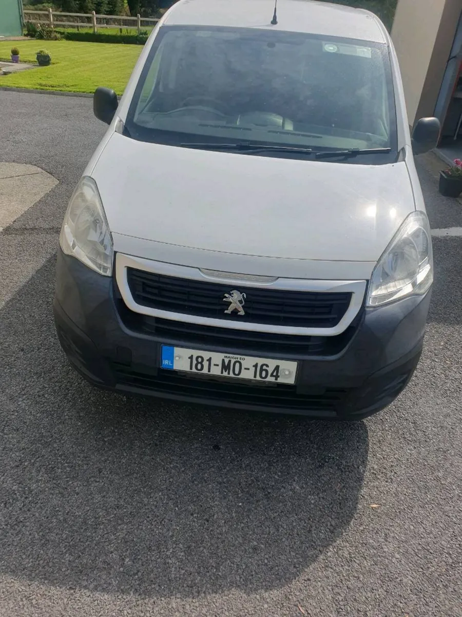 Peugeot Partner 1 Owner , Taxed and Tested - Image 3