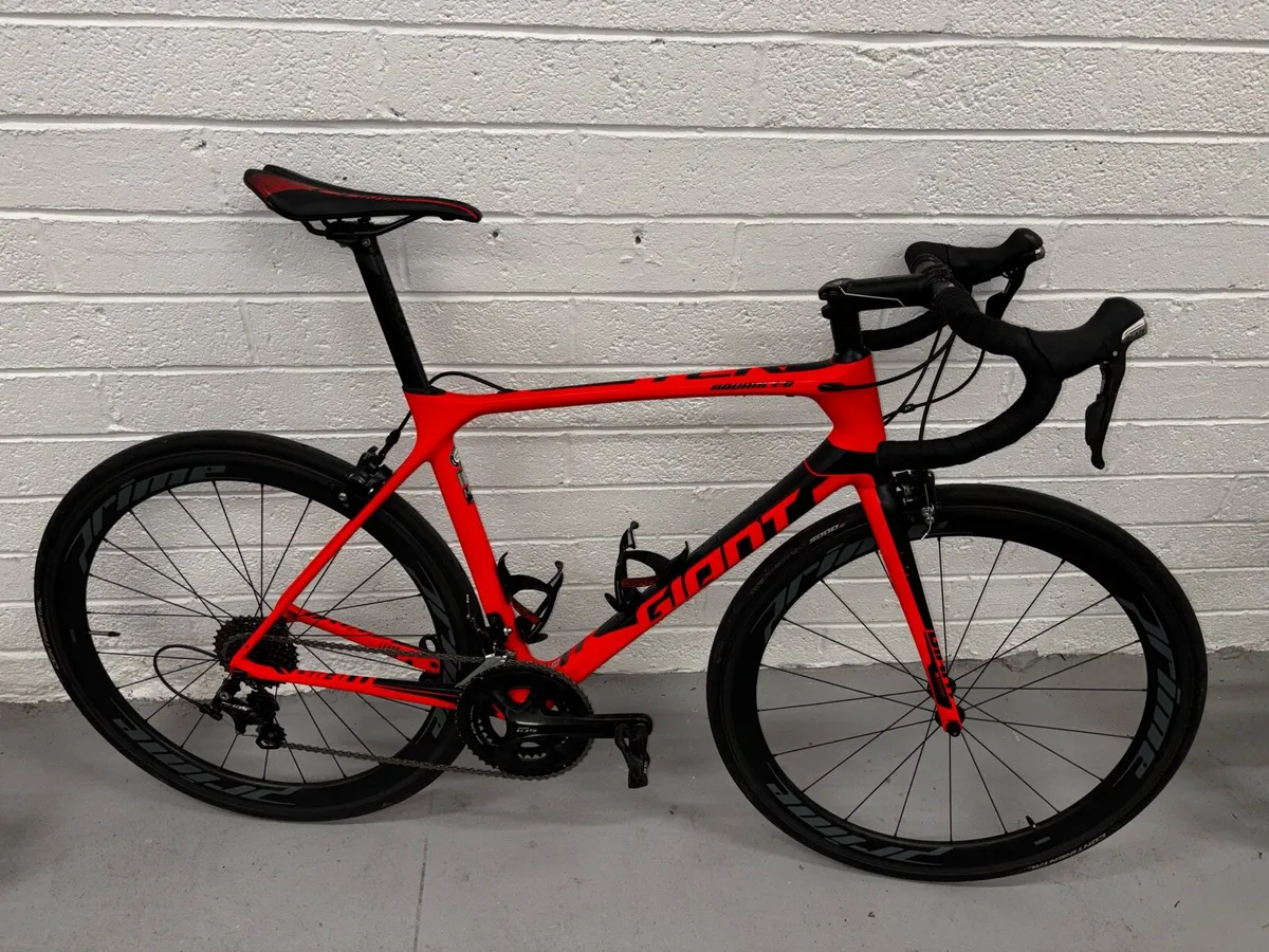 Road bike - Image 1