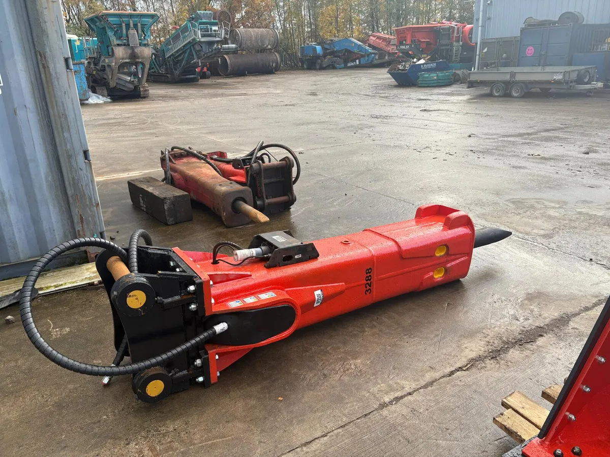 Rammer BR3288 Rock Hammer - Image 2