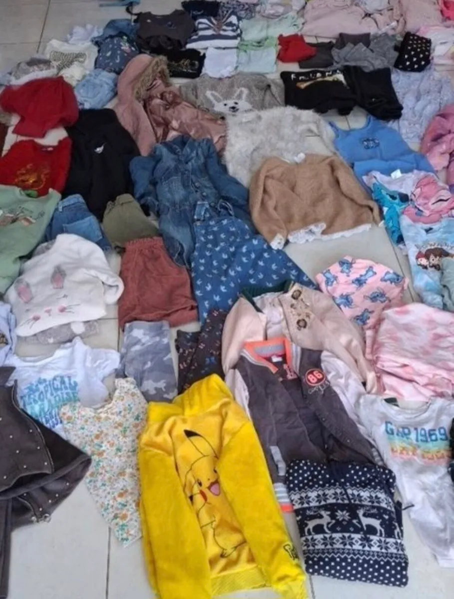 Girls clothes bundle age 6-7 - Image 1