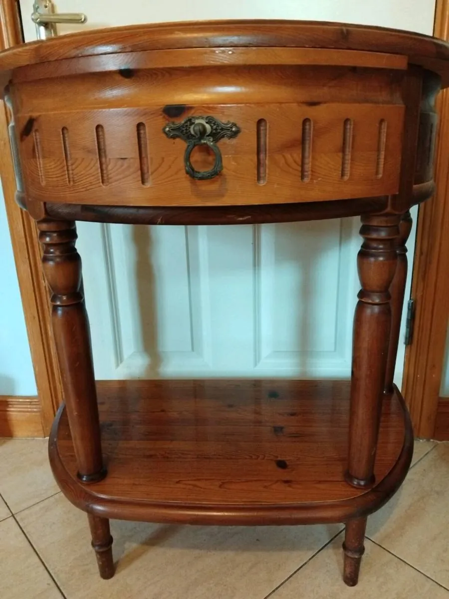Console Table - Image 4