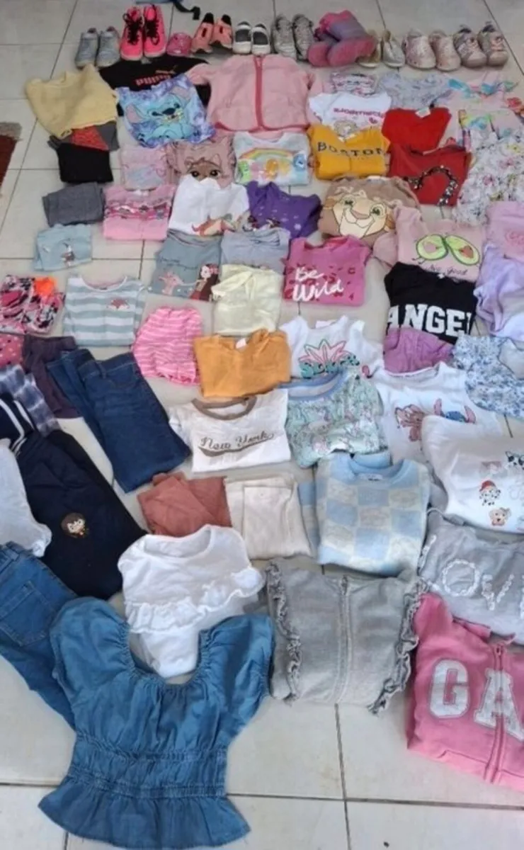Girls clothes bundle age 7-8 - Image 1