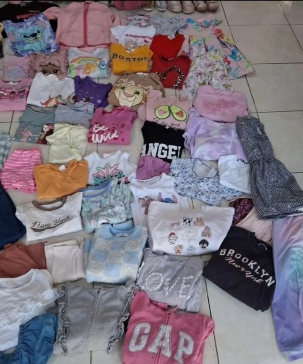 Girls clothes bundle age 7-8 - Image 4