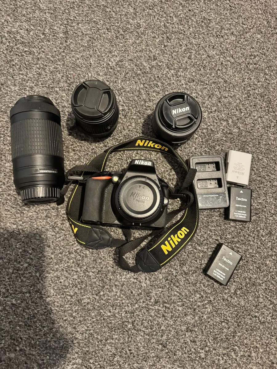 Nikon D5600 - Image 1