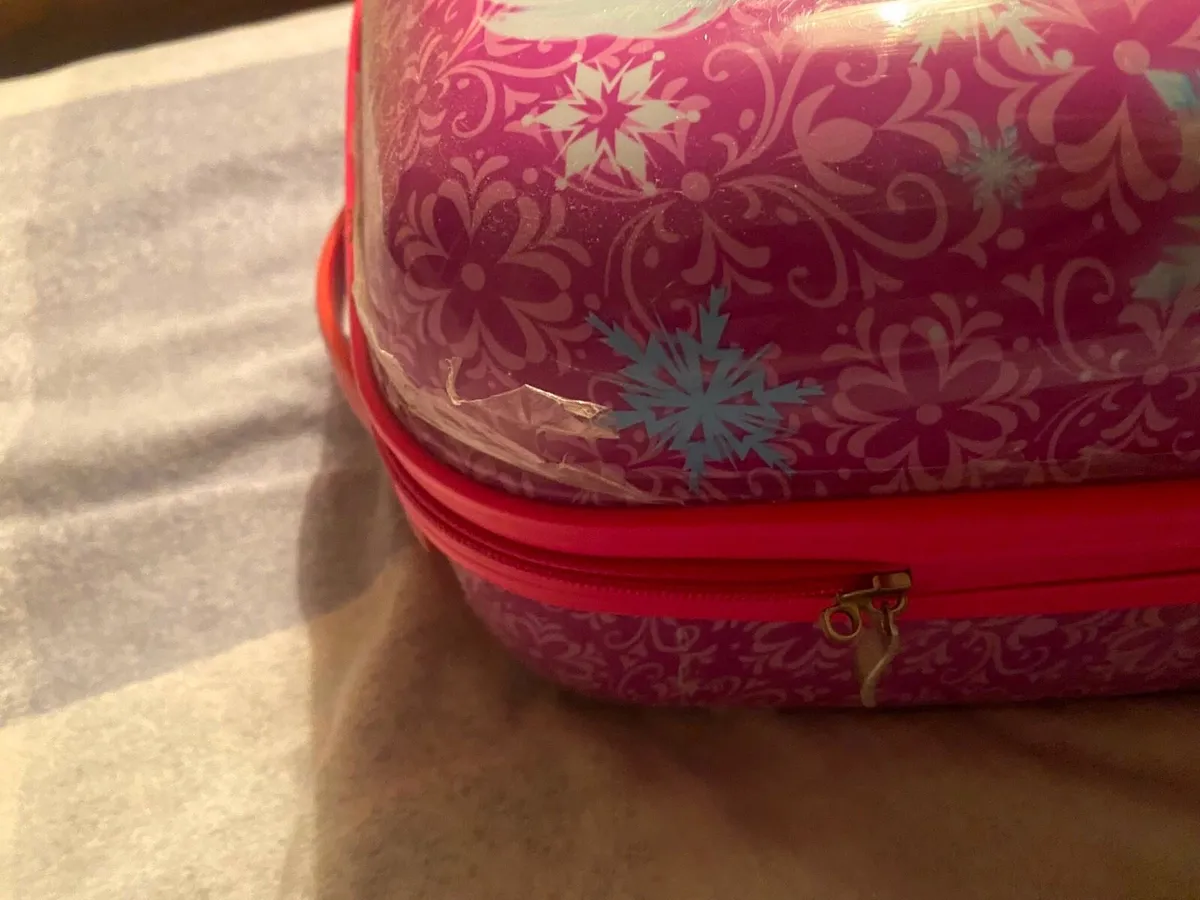 Luggage - Image 3