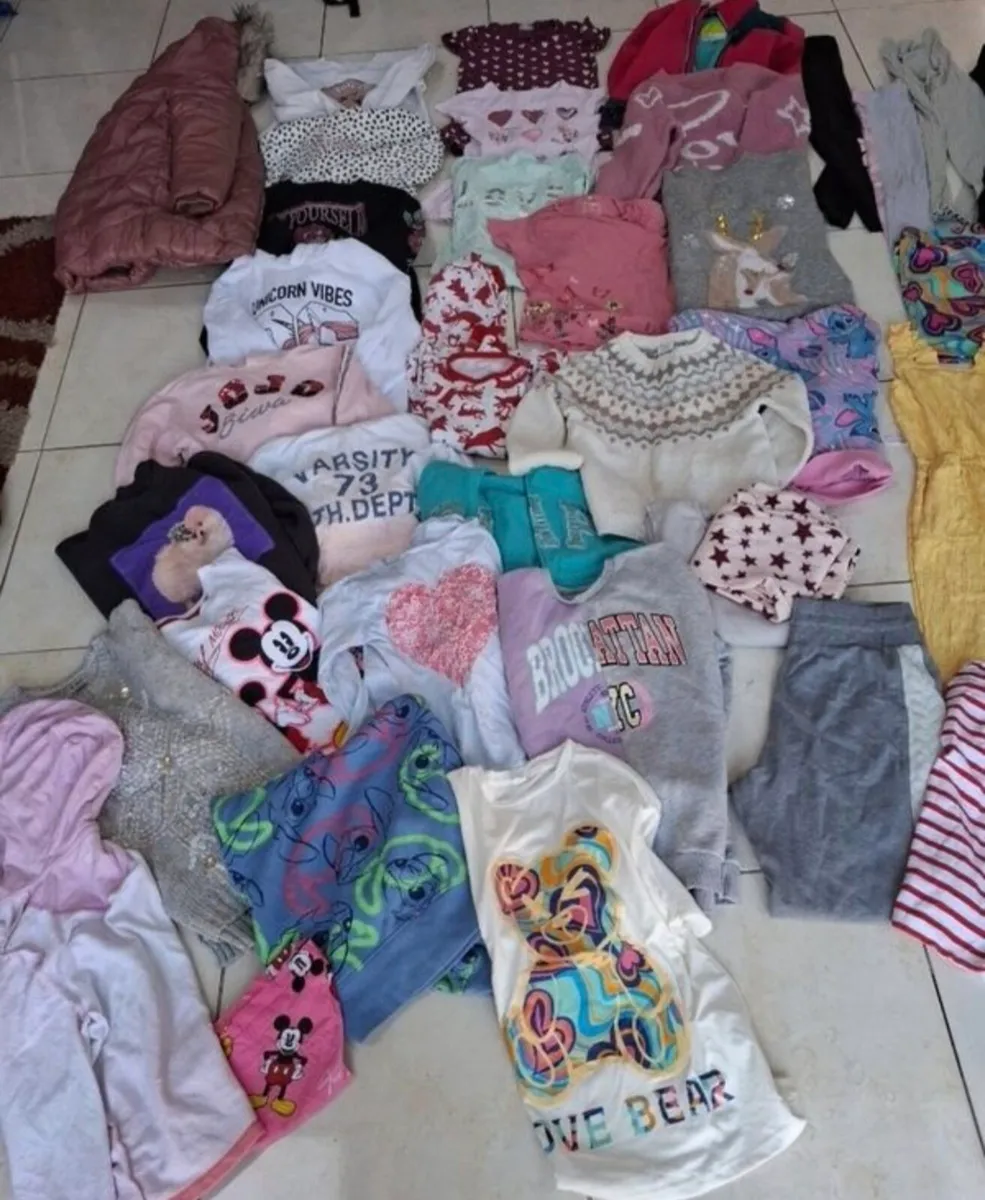 Girls clothes bundle age 9-10 - Image 3