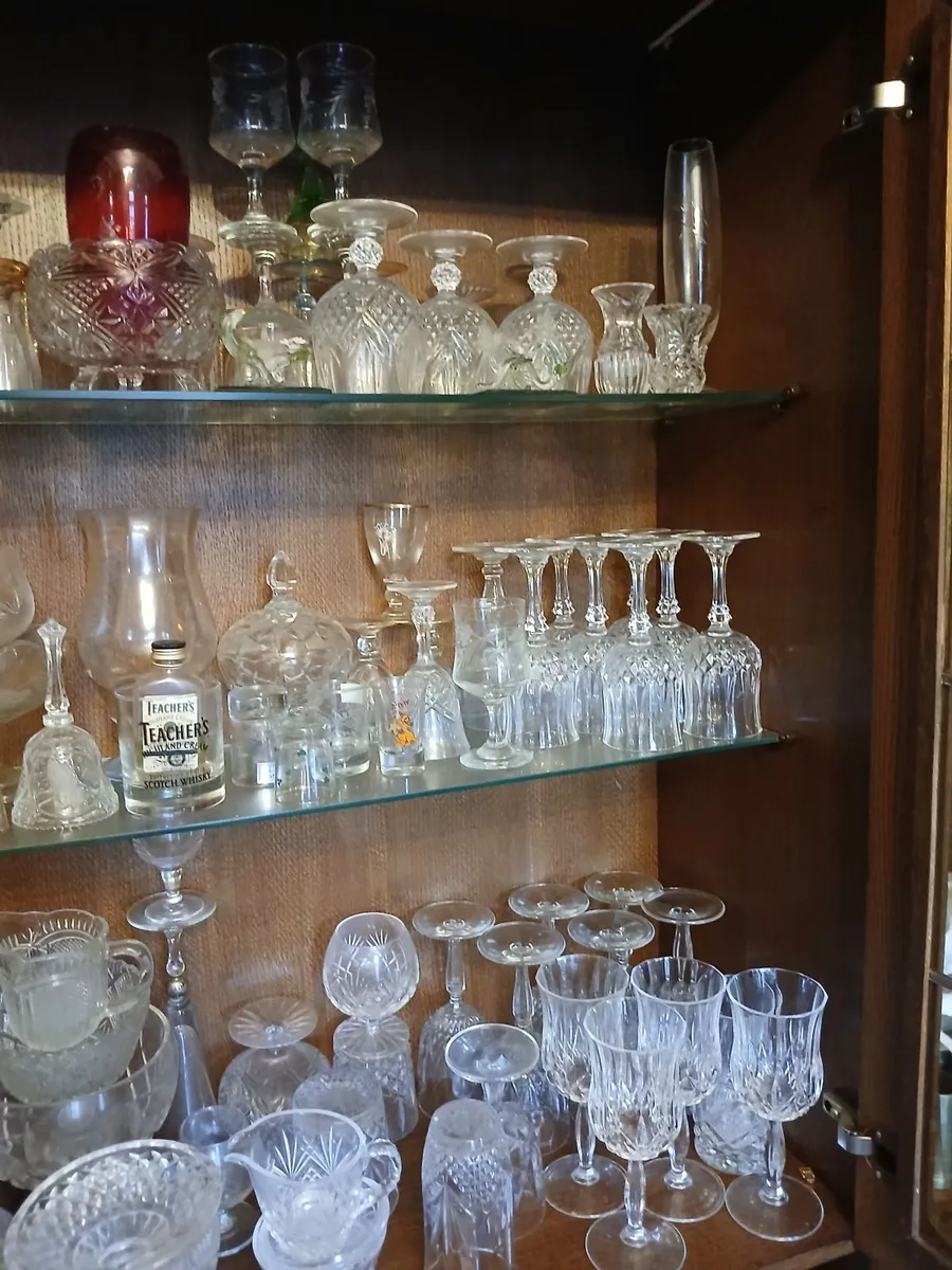 Antique glassware - Image 3
