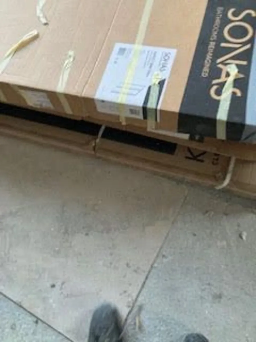 Brand New 1100mm Sliding Shower Door + 900mm Side - Image 1