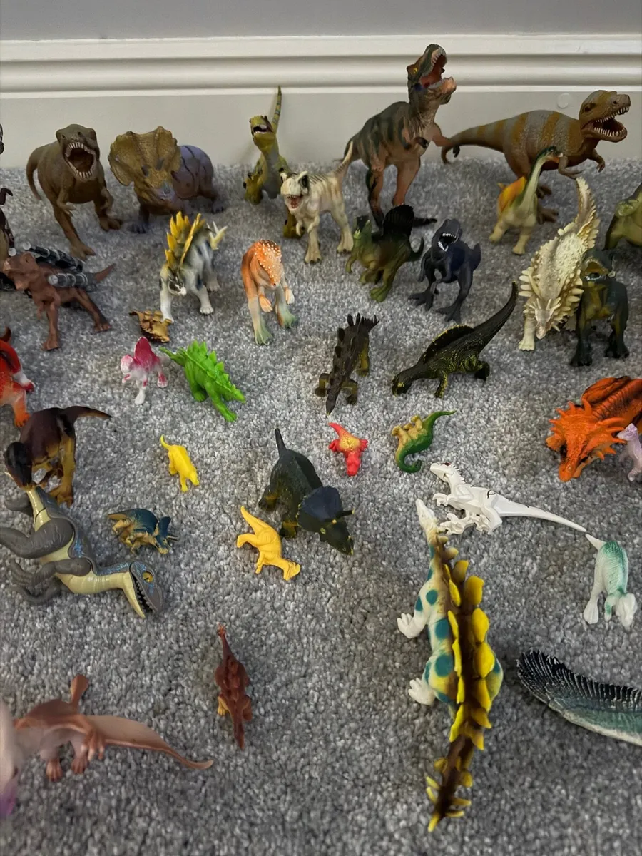 Plastic Kids dinosaurs - Image 2