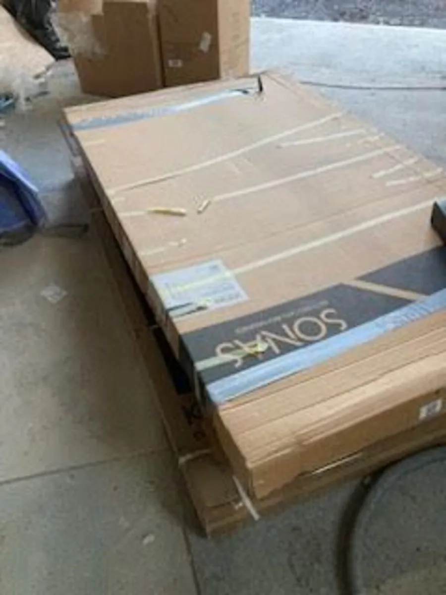 Brand New 1100mm Sliding Shower Door + 900mm Side - Image 4