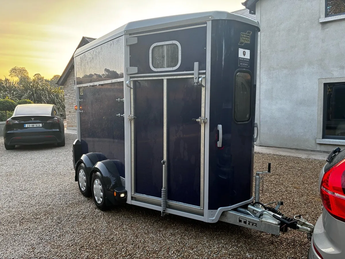 Ifor Williams Double Horse Box - Image 4