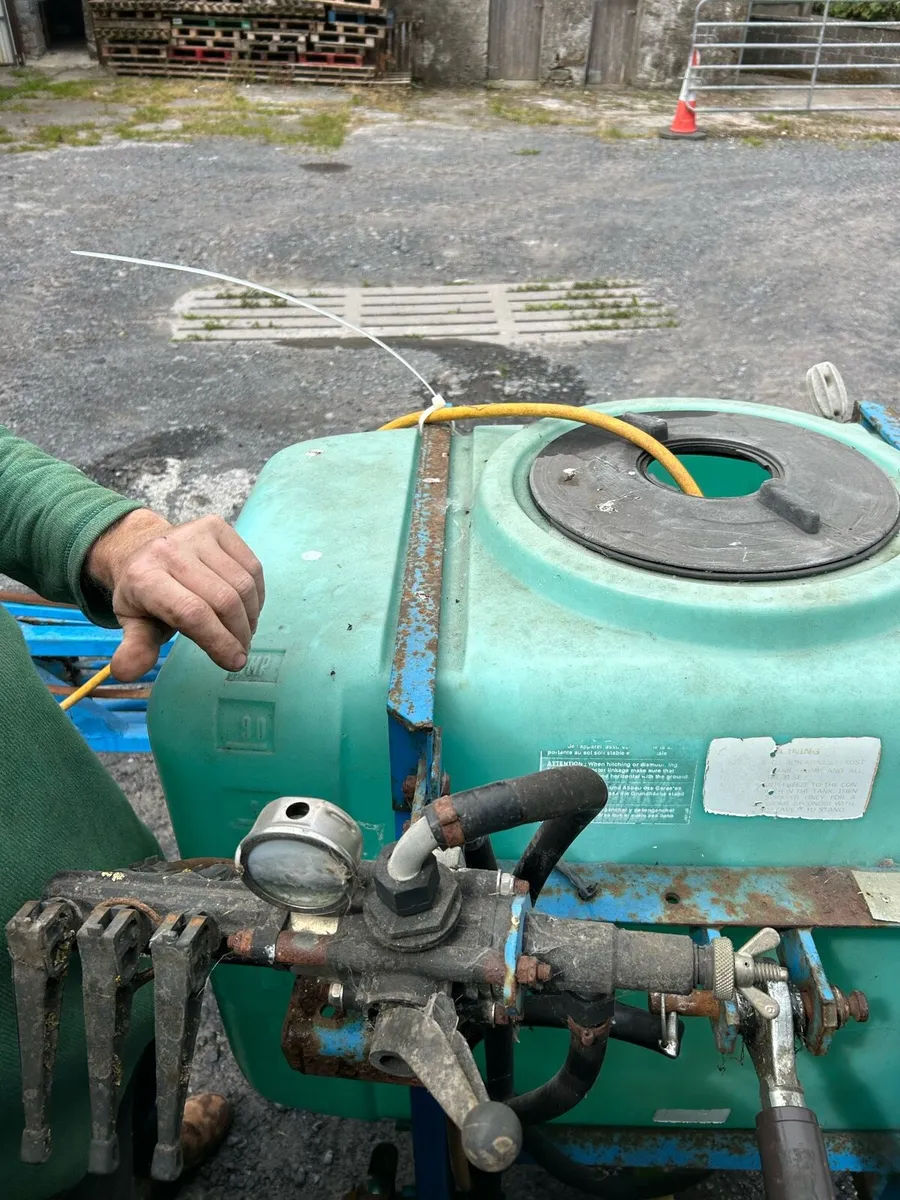 Sprayer - Image 2
