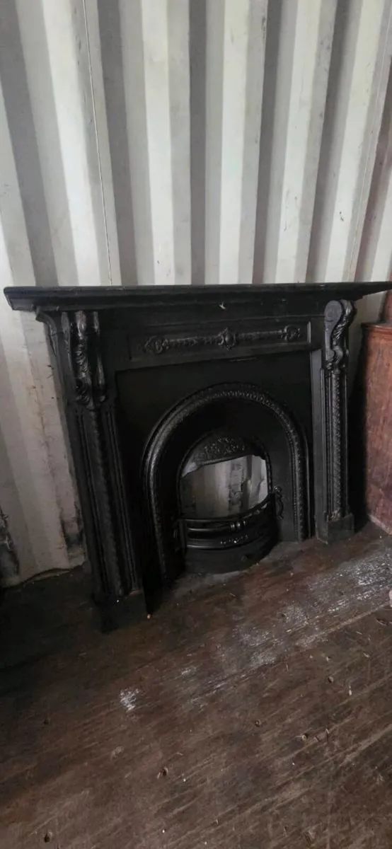 Old  original  cast iron fireplace - Image 1