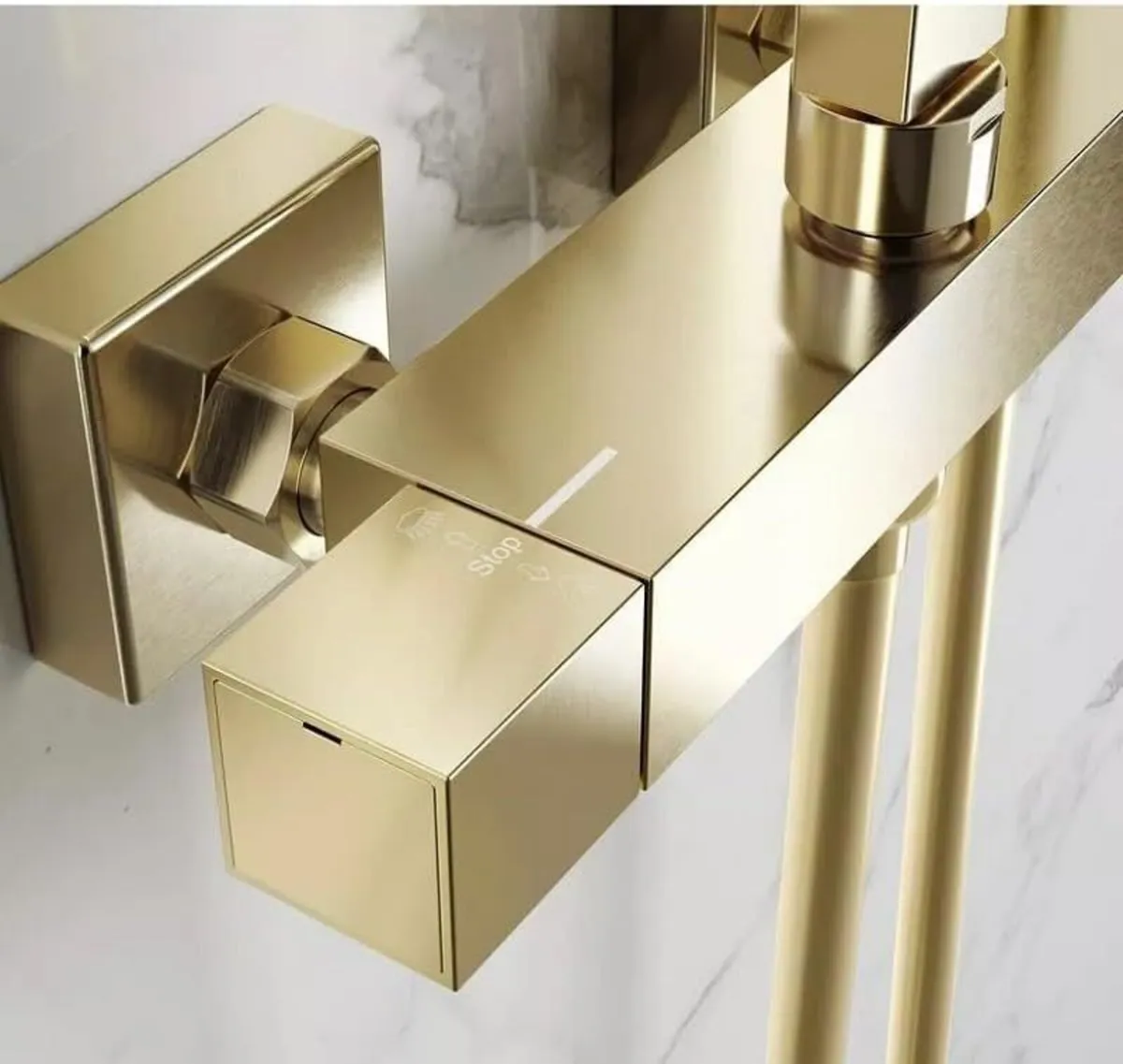 Lunar Brushed Brass Thermostatic Shower - Image 3