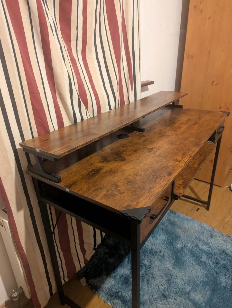 Home office table - Image 2