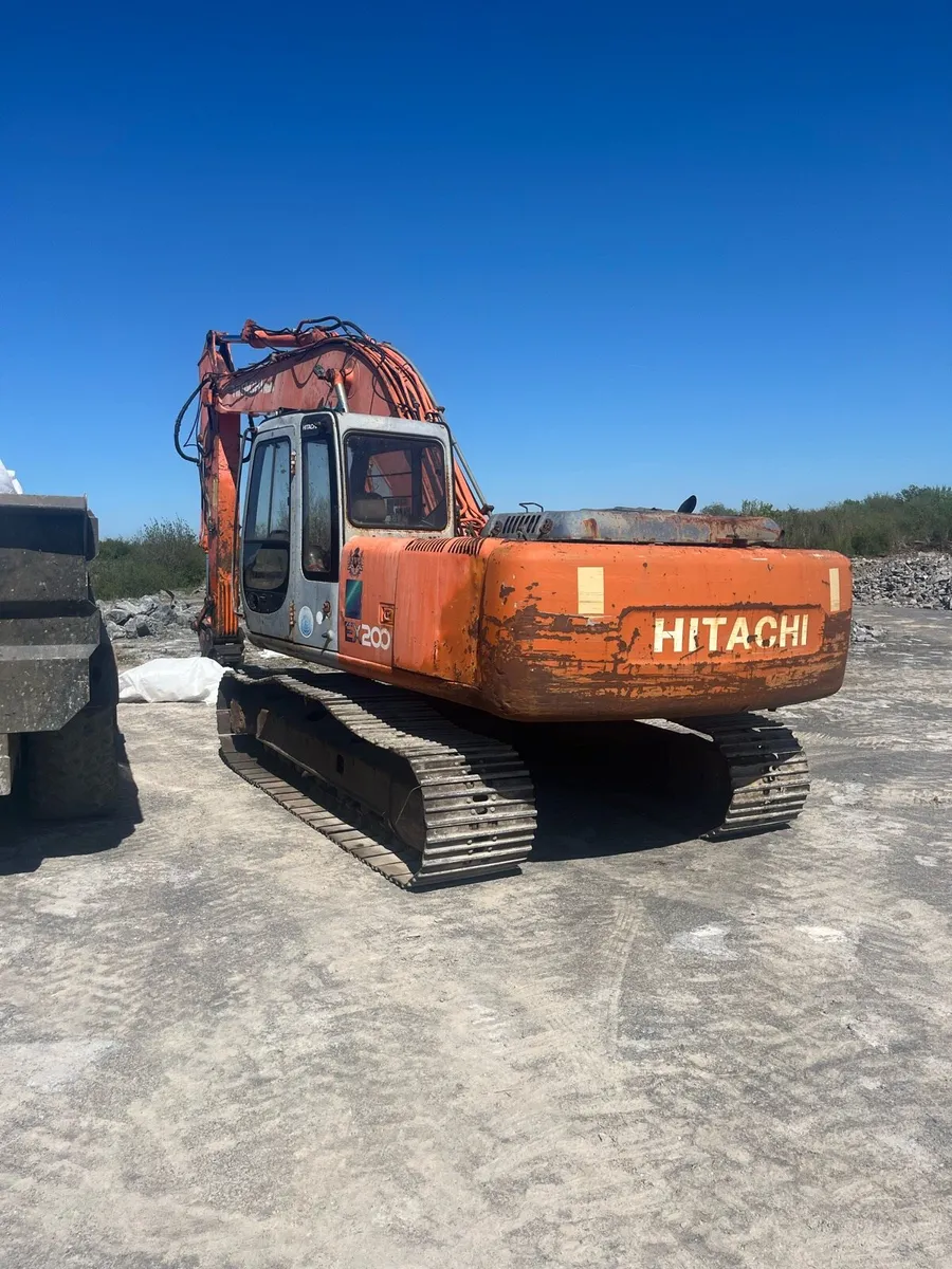 Ex200-5 for sale and g90 rammer rock barker - Image 3