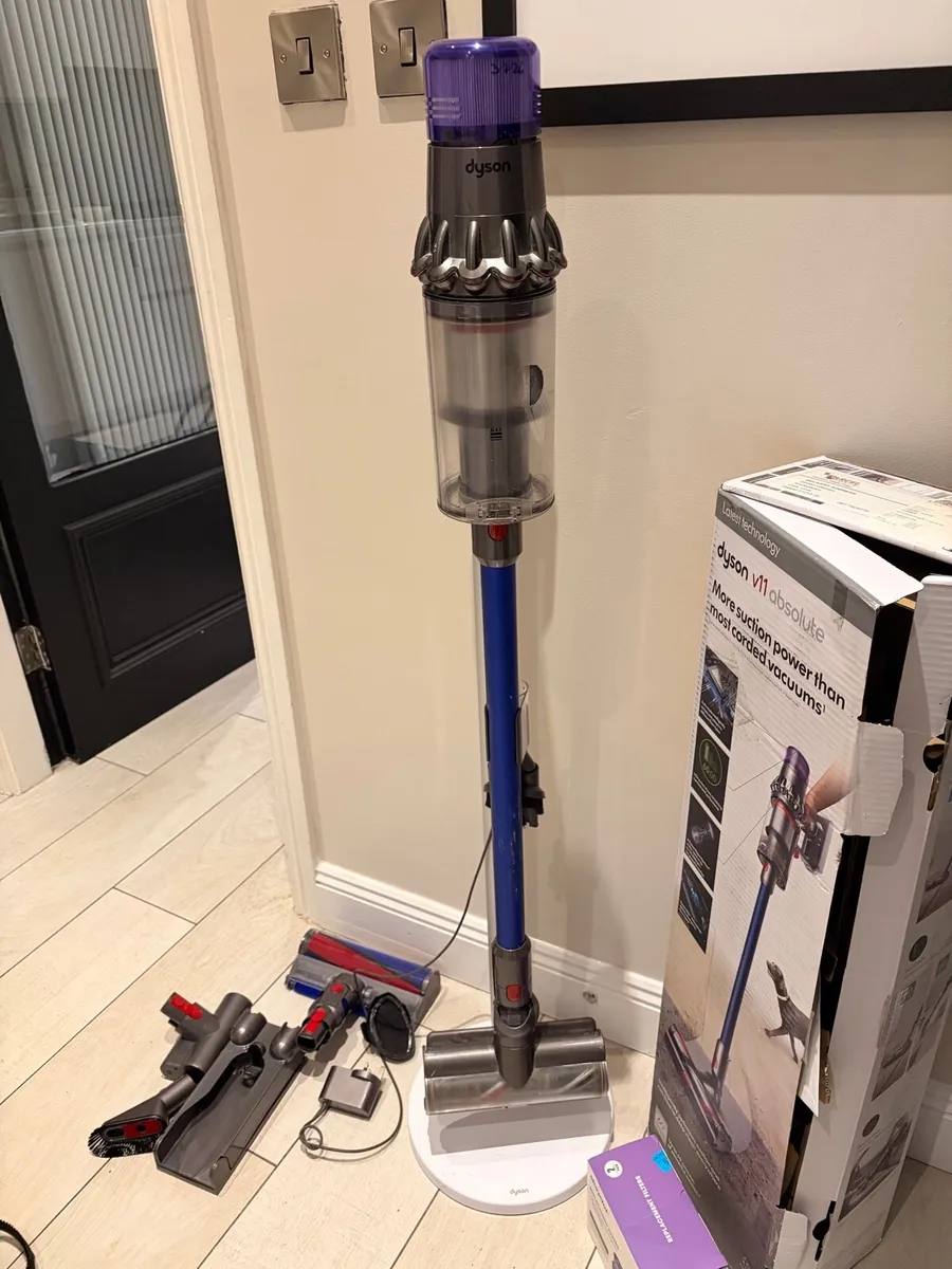 Dyson v11 Absolute - Image 2