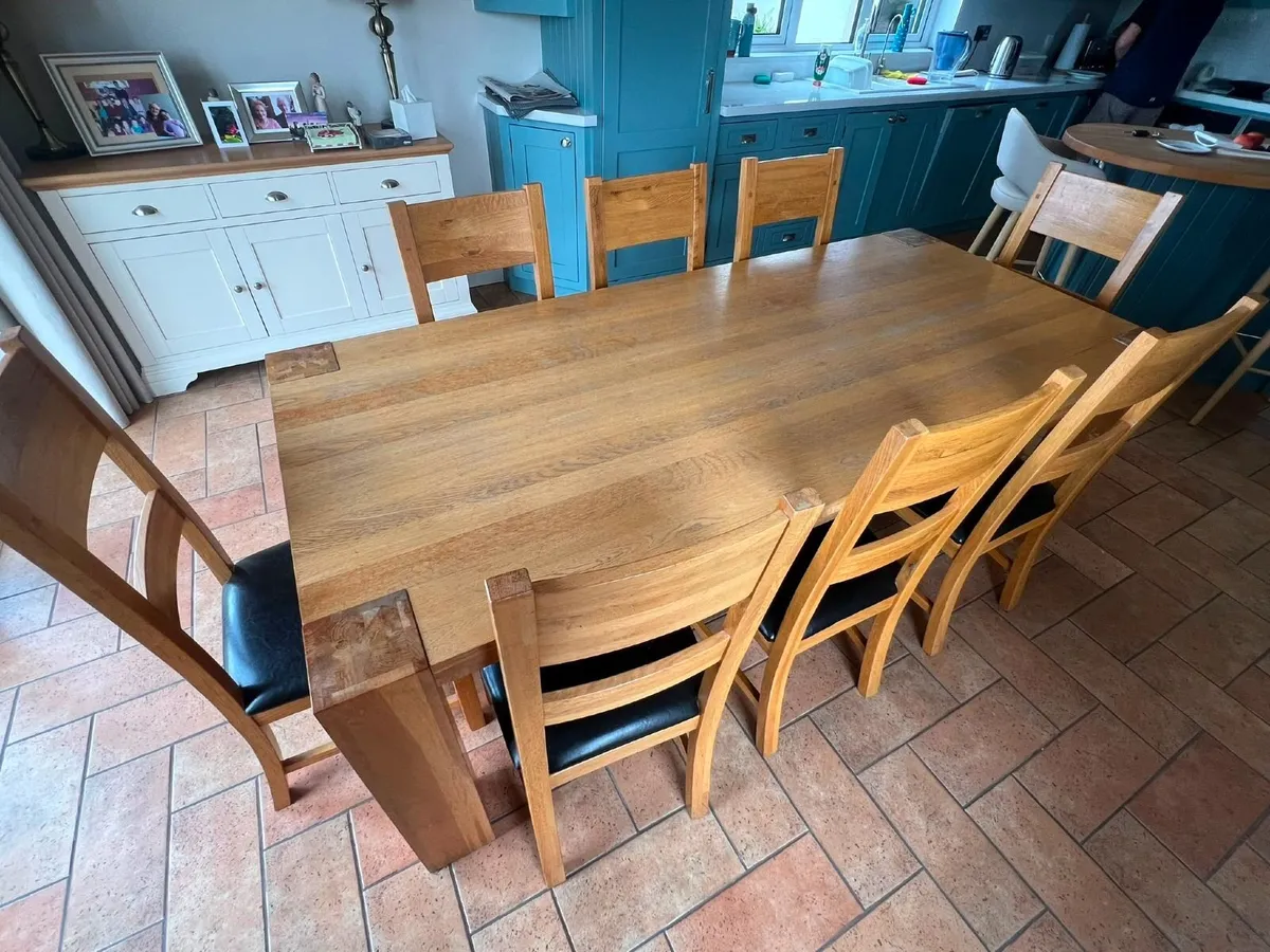 Kitchen Table and chairs - Image 2