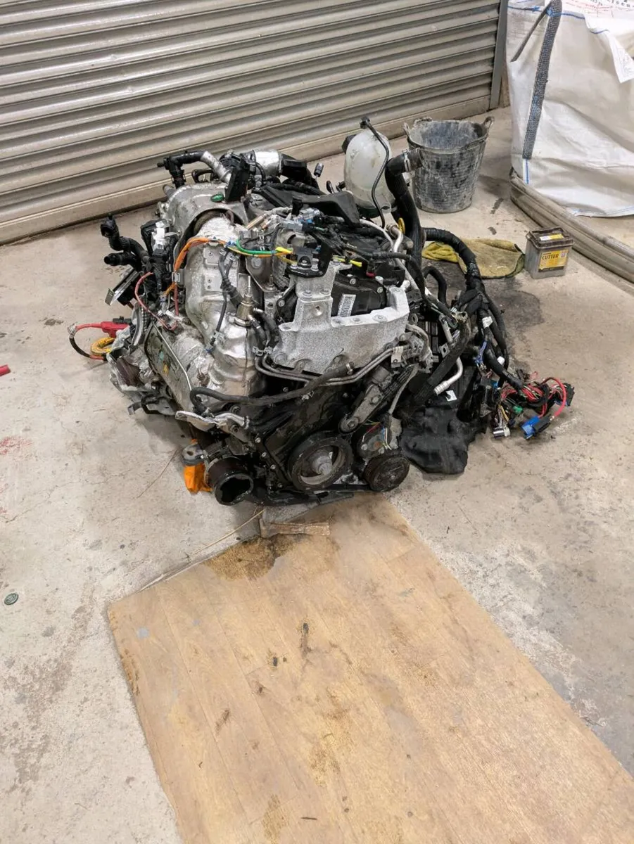 Renault traffic engine - Image 1