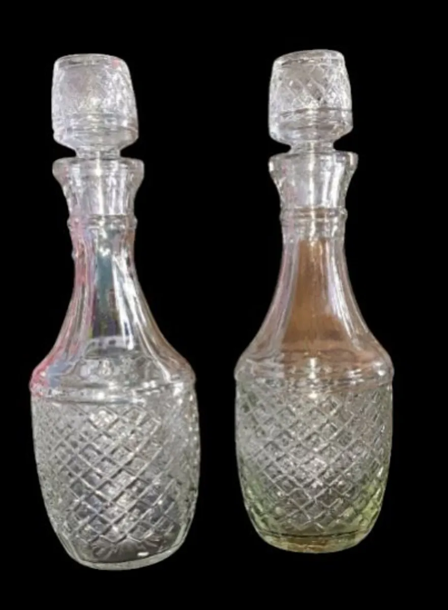 Pristine Pair of Vintage Glass Decanters - Image 3