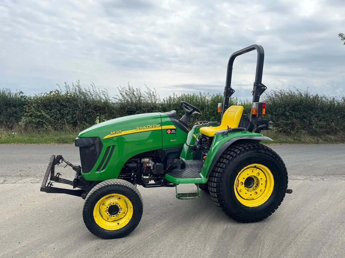 John Deere Compact Tractor - Image 1