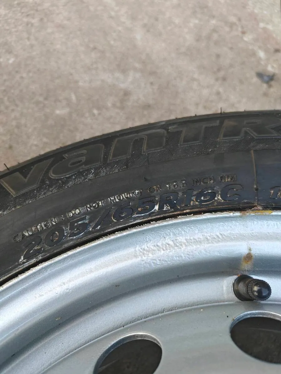 New Hankook tyres on vivaro rims - Image 2