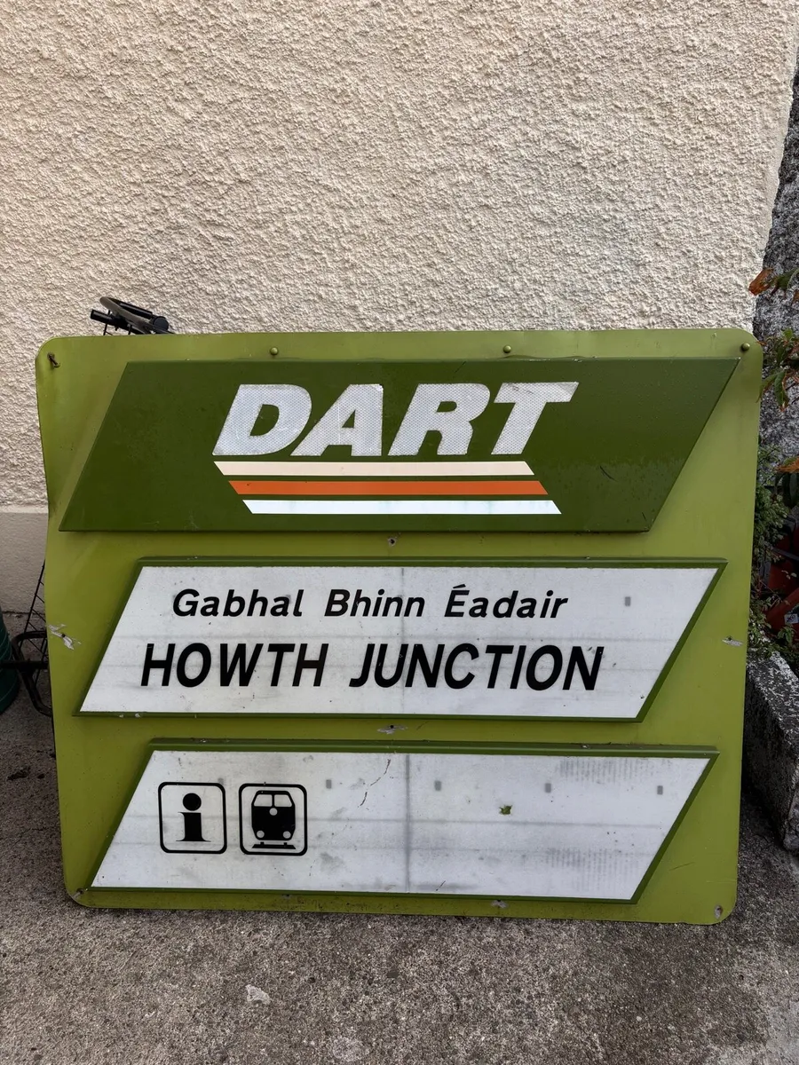 Vintage Dart Station Sign