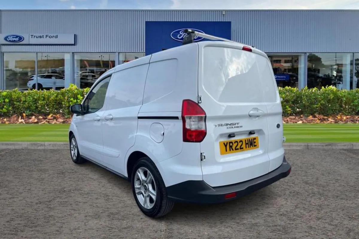 Ford Transit Courier 1.0 EcoBoost Limited  [6 Spee - Image 2