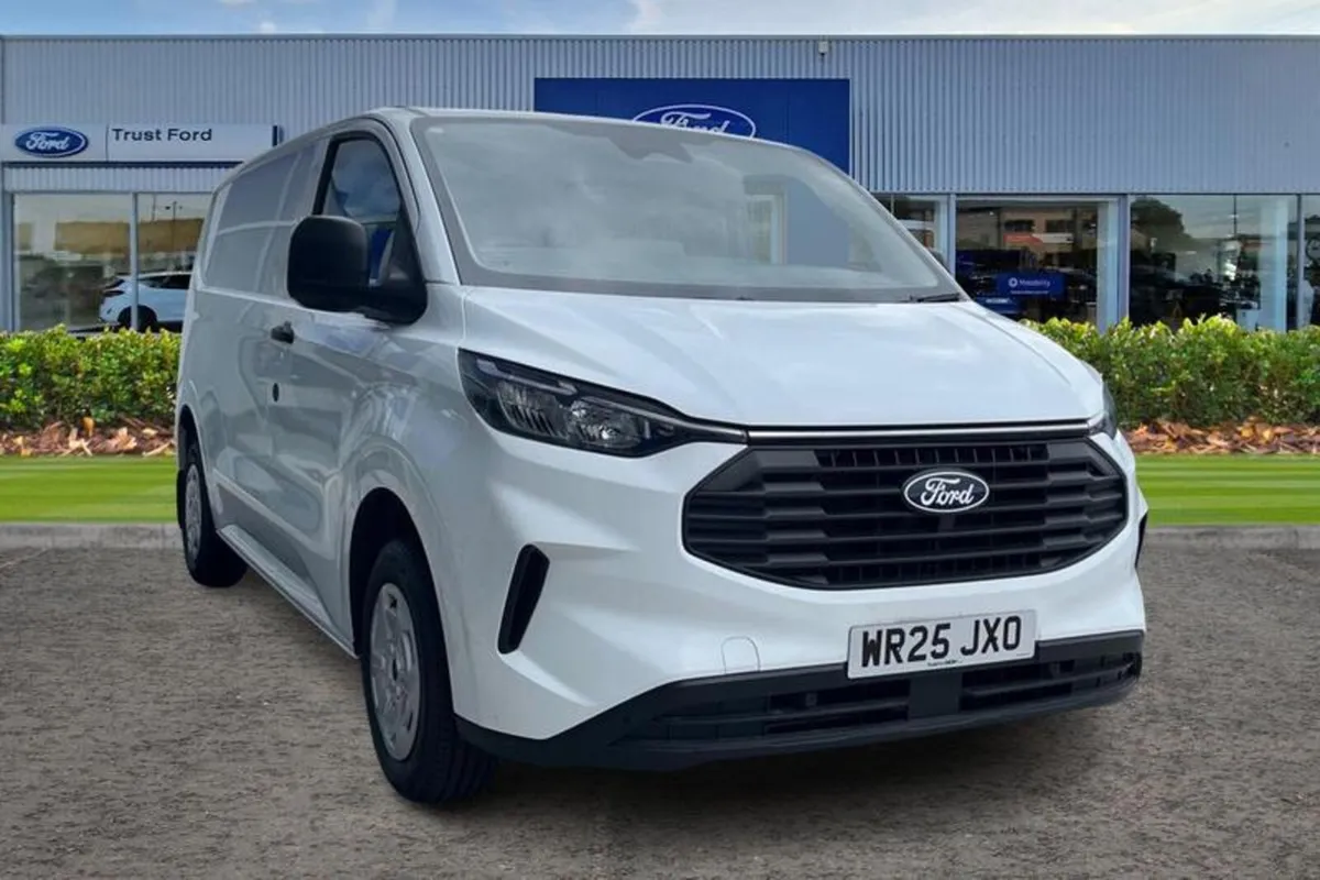 Ford Transit Custom 320 Trend L1 SWB FWD 2.0 EcoBl - Image 1