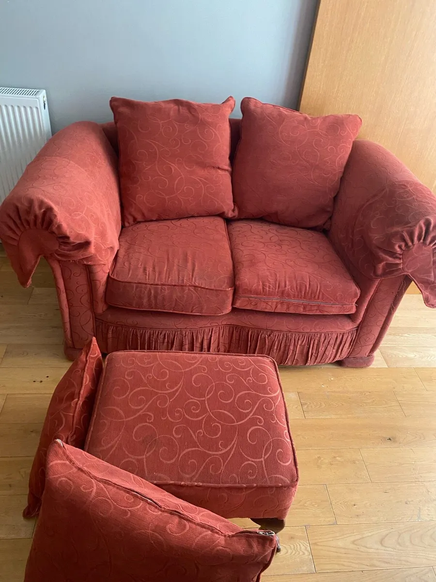 2 seater red couch with foot stool - Image 4
